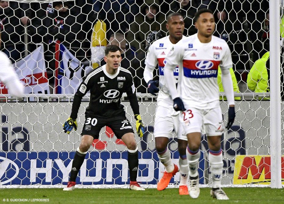 RS43396_OL-ASSE37-web RS43396_OL-ASSE37-web